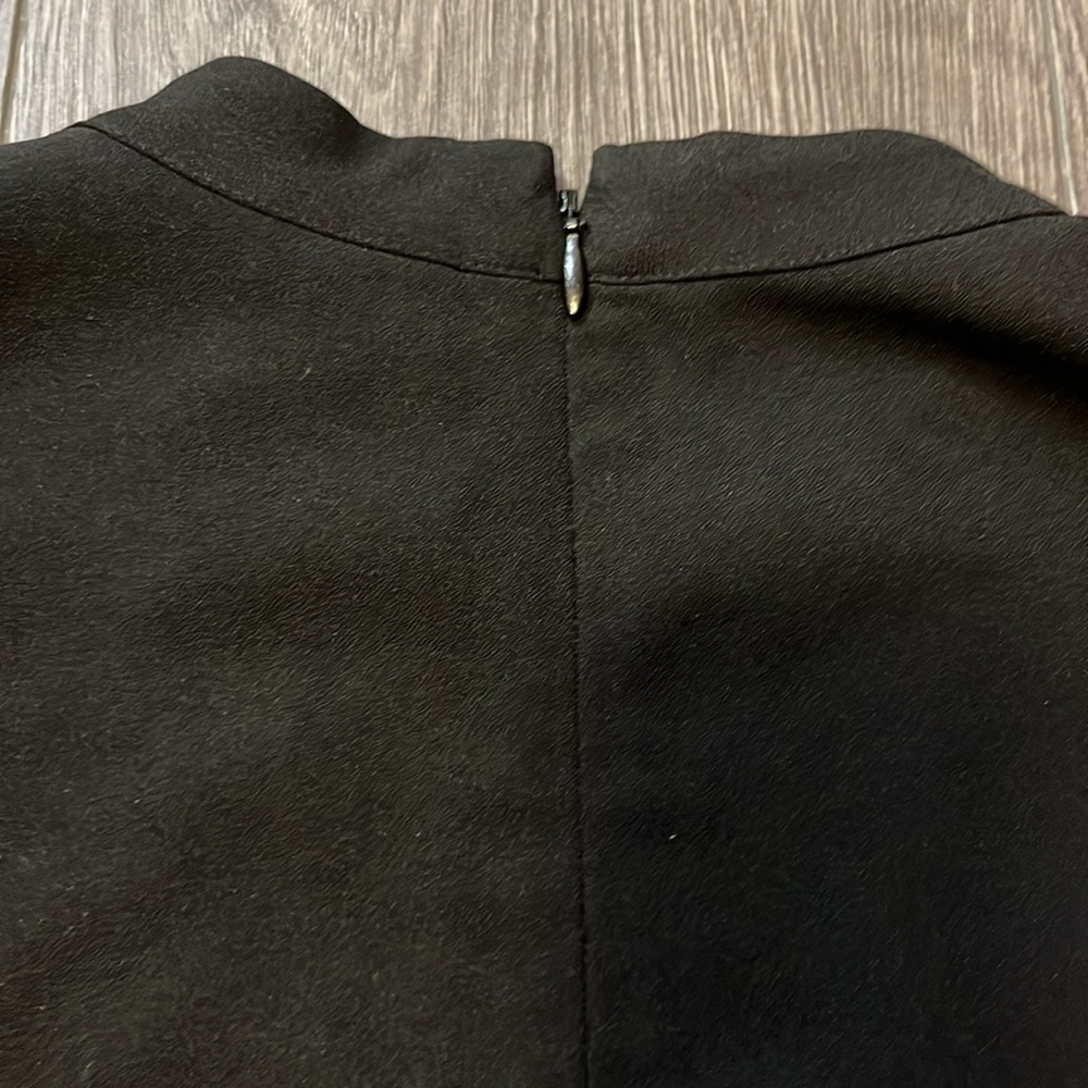 Small Like New Show stopper Black Kenzie Blouse - Picture 9 of 11